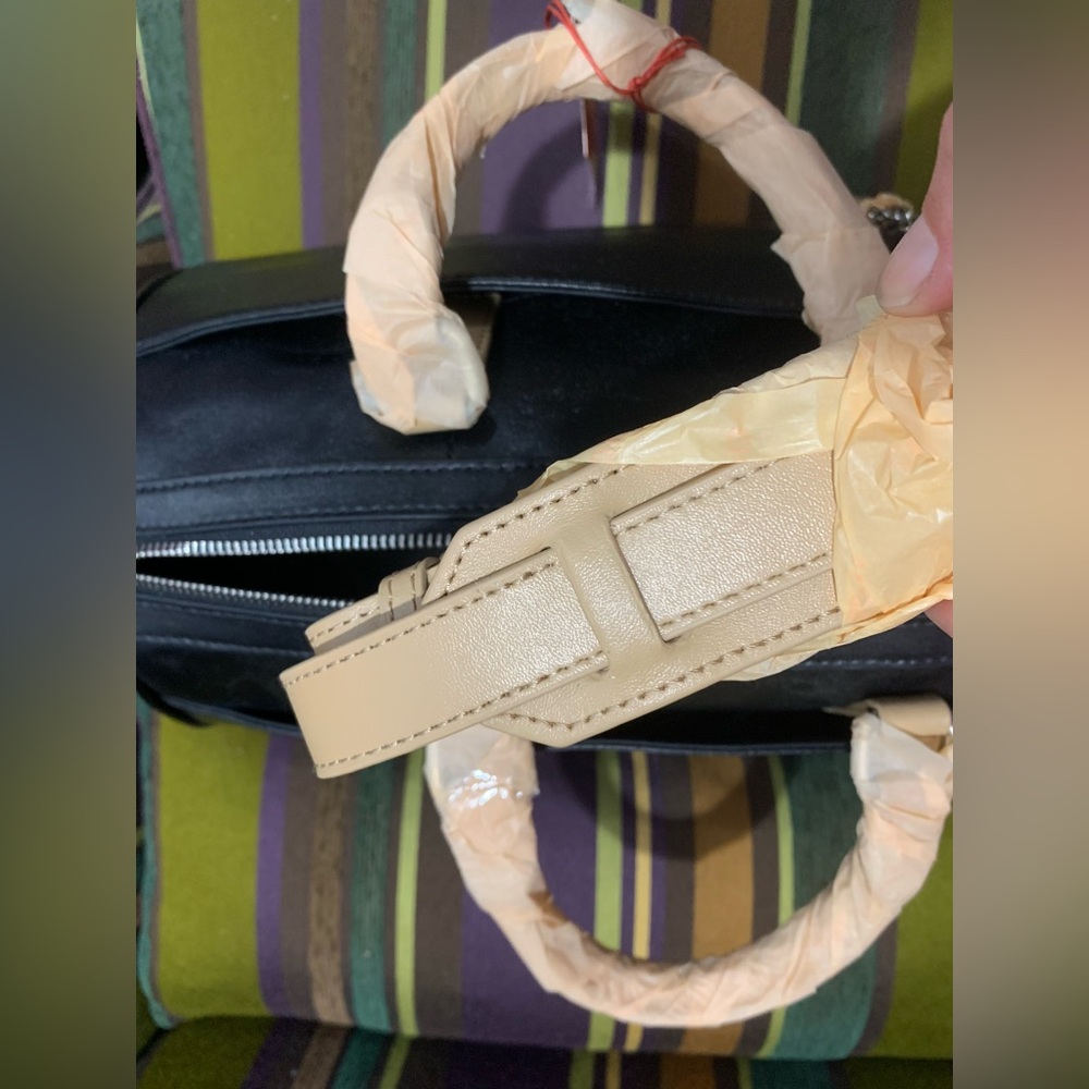 Charles Jourdan Black Satchel - Picture 11 of 12